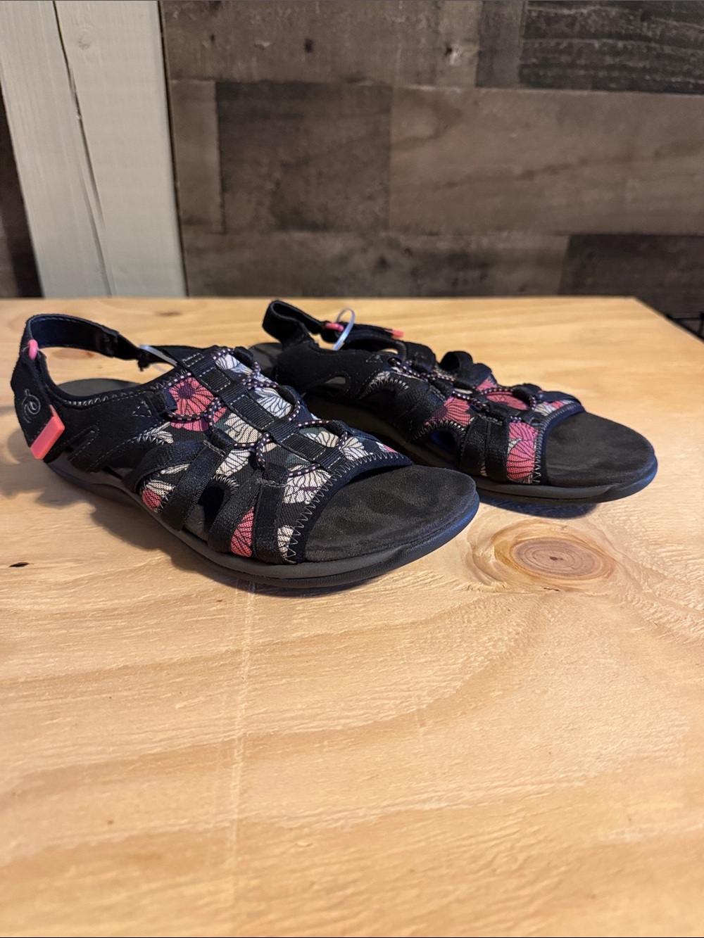 Easy Spirit Black Floral Strap Sandals with Pink Accents
